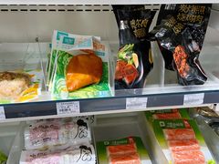 -全家便利店(杭州龙翔桥地铁站店)