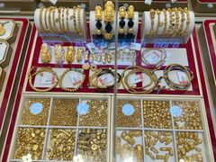 -恒一珠宝·回收黄金钻石奢侈品(灵岩南路店)