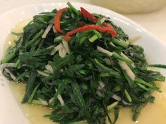 韭菜炒藕丝-怡园饭店-餐厅(四望亭店)