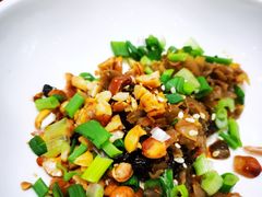 -刘胖娃鱼庄·特色肥肠鱼(杨家坪店)