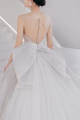 点击看大图 -艾米丽婚纱礼服