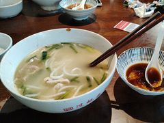 -建新园过桥米线(老街店)