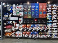 -迪卡侬(西三旗店)