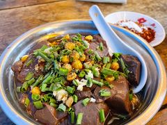 -周记翘脚牛肉