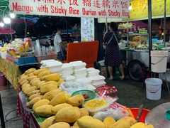 -芒果糯米饭摊子