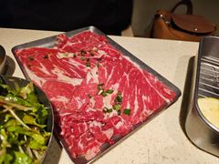 -蚂蚁洞·烤肉大营地(上海静安大悦城店)