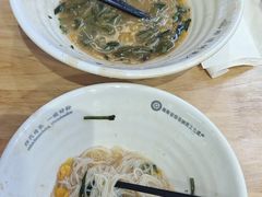 -胡仕光陵水酸粉