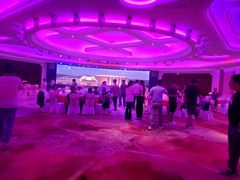 -白金汉爵大酒店-24小时餐厅