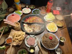 -萍姐火锅·公路夜市(武汉首店)