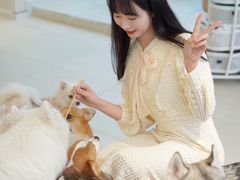 -怪兽屋·羊驼·猫咖·狗咖(俊华广场店)