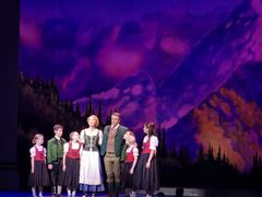 -交通银行前滩31演艺中心