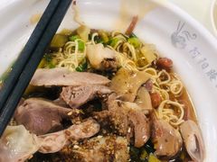 -阿阳牛腩腌面店