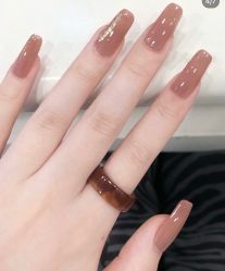 -悦指间美甲美睫