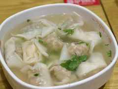 -南城香·饭香串香馄饨香(青年路店)
