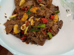 -湖南人家湘菜馆(镇江路店)