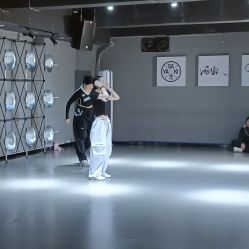 -YASAKI国际舞蹈中心