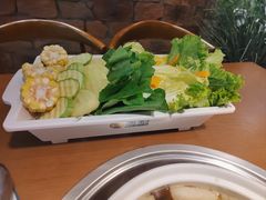 -菌彩云南野生菌火锅(万达广场店)