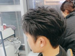 -藤野造型烫染·漂发