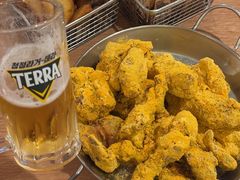 -BHC炸鸡(明洞总店)