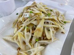 -熊猫主题餐厅