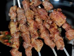 -许哥东北烧烤·铁丳烤串·宫后夹肉(繁花中心店)
