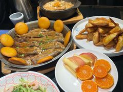 -五谷丰登农家院·地道胶东菜·海鲜烧烤(威海店)