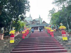 -勐巴拉娜西大剧院