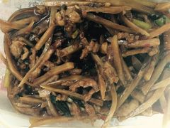 -鑫小城故事·砂锅·排骨藕汤(兴业路店)