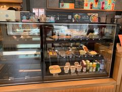 面包甜点陈列柜-星巴克(杭州嘉里中心4F店)