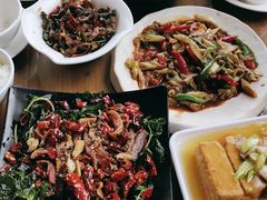 -隔壁老王·家常云南菜(花巷店)