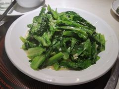 蒜泥油麦菜-邵老爹老杭州白斩鸡·家常菜(建国北路店)