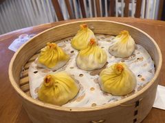 手拆六月黄小笼包-苏小柳手作点心(控江旭辉分院)