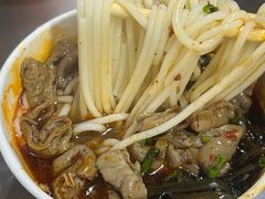 -中山牛肉肥肠粉面馆(军工社区店)