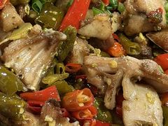 -廖哥泡椒兔(峨眉店)