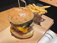 -The Diner X餐厅(青岛万象城店)