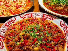 -张公桥美食街