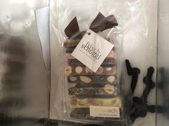 -Laderach 莱德拉(上海环贸iapm店)