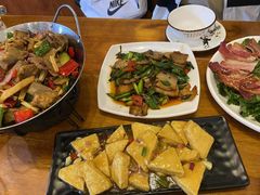 -小厨子私房菜·云南美食店