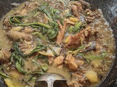 白菜-粘豆包柴火铁锅炖