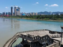 -中国宜宾·长江地标广场