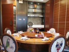 -琥珀老六龙虾(四里河店)
