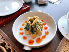 虾仁荠菜春卷-广州柏悦酒店·悦景轩·粤菜餐厅