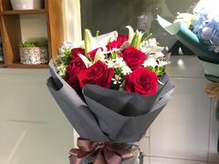 -花言草语鲜花店(灵山路店)