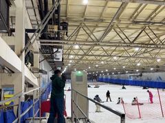 -乔波室内滑雪场