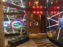 -乐翻天量贩式KTV(淞发路店)