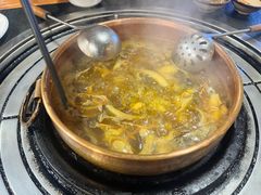 -阿山卓·野生菌火锅·纳西火塘烤肉