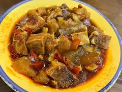半筋半肉-谢大牛馆·中式卤牛排(老店)