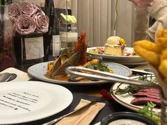 -Mark&Mars Restaurant