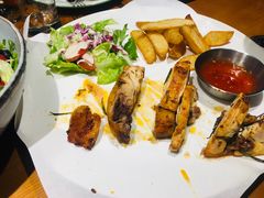 -JINNS锦时 steak&pizza(浸信会礼拜堂旧址店)