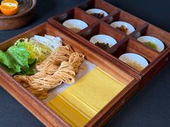 -鲁采LU STYLE(新天地店)